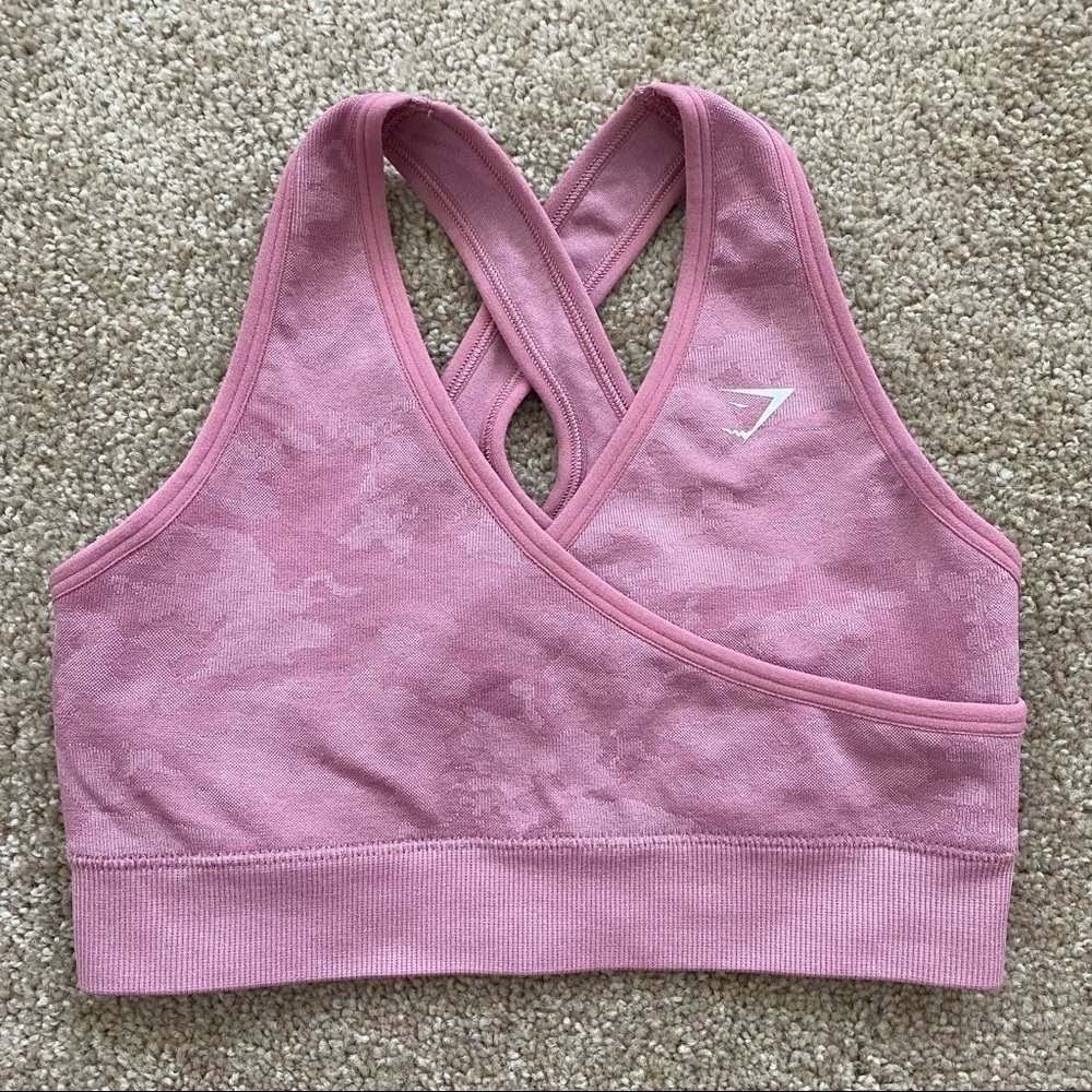 Gymshark | Adapt Camo Seamless Bra Pink Size XS